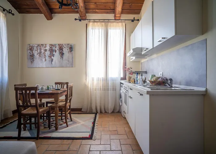 Il Castellaro Couette-café