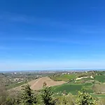 לינה וארוחת בוקר Il Castellaro Borghi